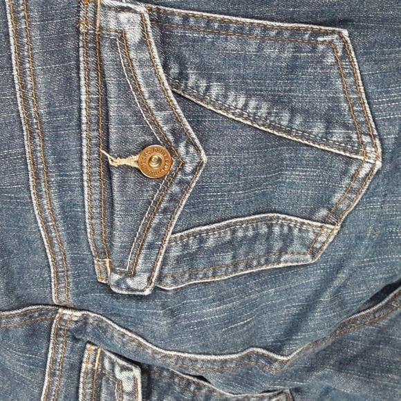 DKNY Cropped Cuffed Low Rise Jeans - Picture 8 of 12